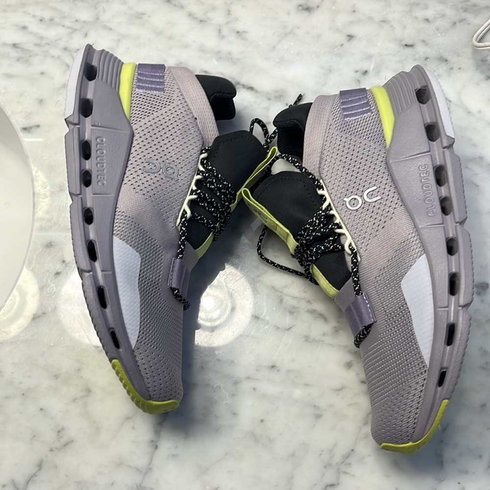 On Running Cloudnova Size 6.5 New - image 5